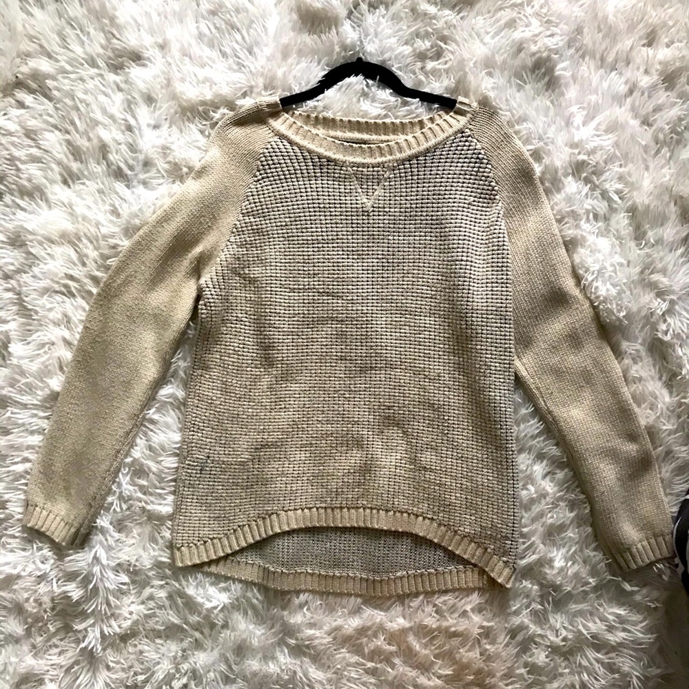 Market and Spruce cream sweater, size L.